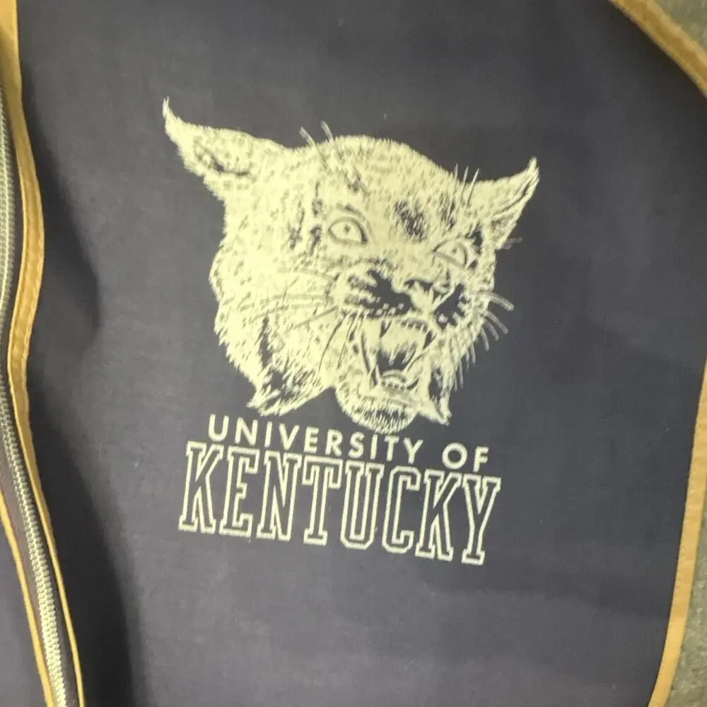 University of Kentucky Wildcats vintage Garment Bag Blue Tan Trim Zippered